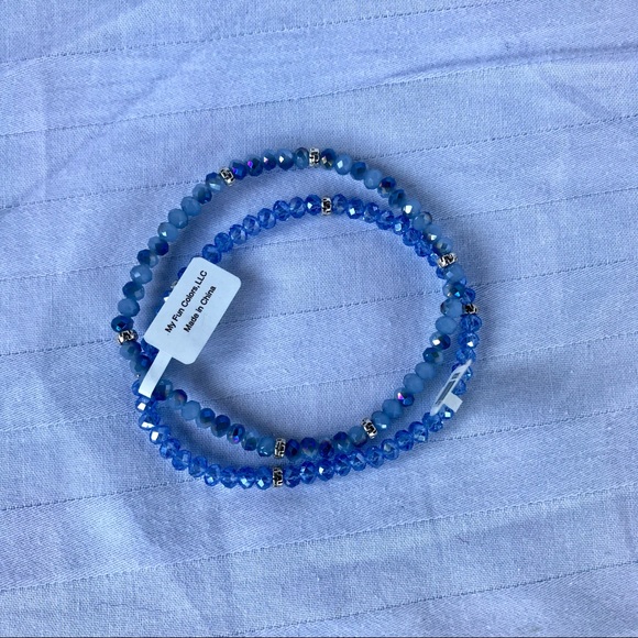 Three bracelets - Picture 4 of 5
